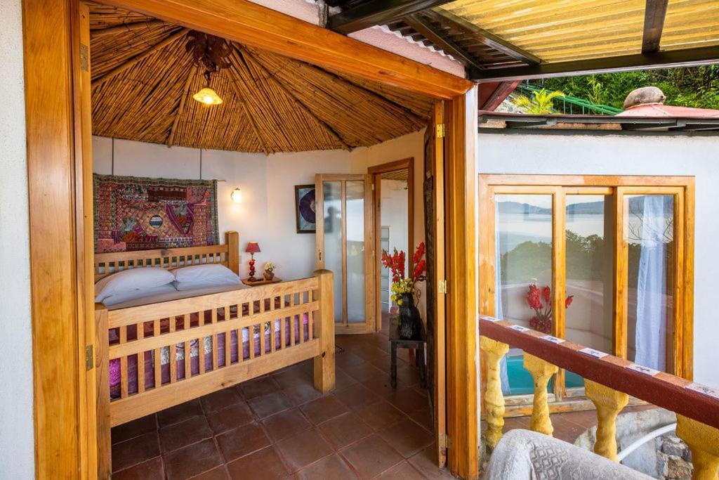 Jenna'S River Bed And Breakfast Jucayná Екстериор снимка