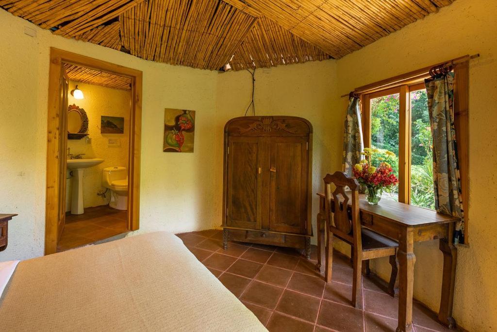 Jenna'S River Bed And Breakfast Jucayná Екстериор снимка