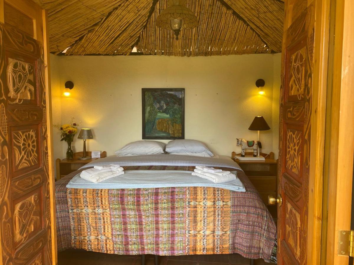 Jenna'S River Bed And Breakfast Jucayná Екстериор снимка